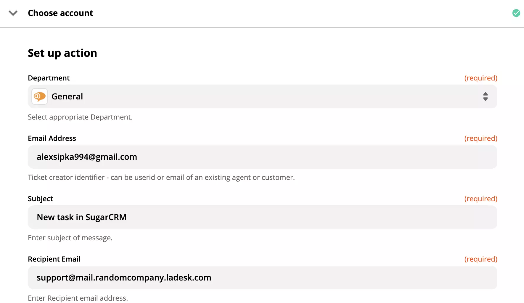 必須フィールド付きのLiveAgentアクション設定